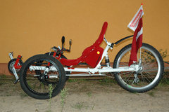 recumbent trike bent 01.jpg