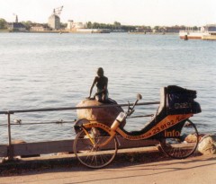 COPENGAGEN Mermaid and SOFABIKE.JPG