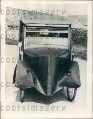 1943 Auto Built From Bicycle Parts by Oxford England Man J B Hanson Press Photo.JPG