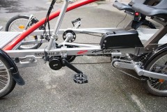 2-rider_bafang-8fun-drive-unit_frame-battery-side-view.jpg