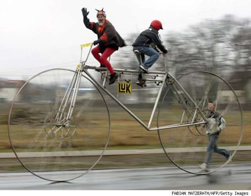 Giant-Tandem-Bike.jpg