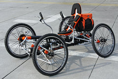 carvx_ligfiets_vierwieler.jpg