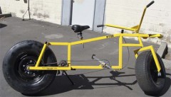 bigkidbike-bicycle-car-tires-kitten02.jpg