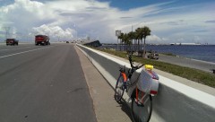 Sofabike-3 Hathaway Bridge 9 July 2014.jpg