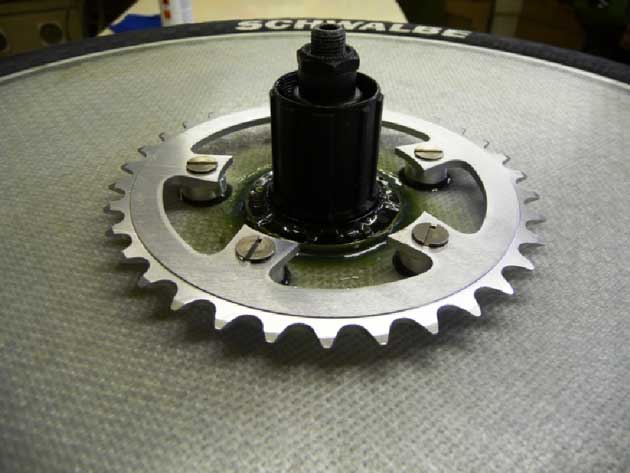 Fixed 34T Sprocket on Wheel.jpg