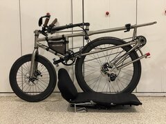 this-one-off-titanium-recumbent-bike-is-built-to-last-through-the-ages-and-folds-like-a-brompton-276842_1.jpg