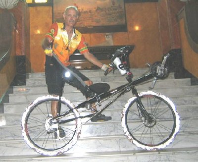 45Johnhoyt43_6.jpg